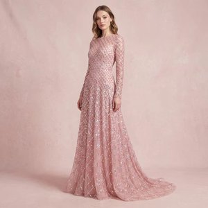 Robe de soirée longue en tulle à manches longues, ornée de sequins et de perles, de haute qualité, fabricant et fournisseur en gros - Product Image 4