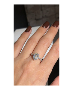 Bague de fiançailles et de mariage en diamant de culture taille poire en or jaune, blanc ou rose 14 carats - Bijoux en diamant de culture - Product Image 2