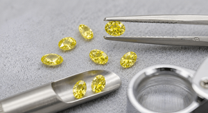 Diamant CVD Jaune Vif Fantaisie Taille Ovale 0.3-0.5ct VS+ 6.0x4.0mm Diamant Jaune Cultivé en Laboratoire en Vrac Lot de Fourniture en Gros RCK Global - Product Image 3