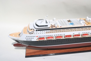 Maquette de bateau de croisière en bois sculpté à la main de haute qualité, pièce d'art de collection autoportante Gia Nhien Co. LTD SB5913P - Product Image 4