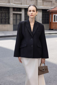 Blazer de Mujer Gentlemom, Invernal, Transpirable, Tejido, Holgado, Manga Larga, Cuello en V, Un Solo Botón, Rayón y Spandex - Product Image 5