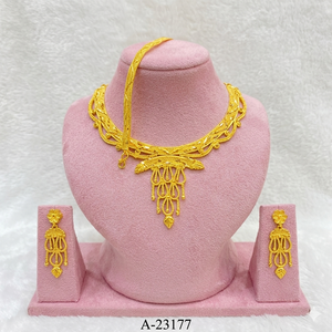 ชุดเครื่องประดับผู้หญิง MOLL JEWELLERS ดีไซน์หรูหราทันสมัย ประดับเพชรซิคอน ผลิตจากโลหะผสมสังกะสีชุบทอง พร้อมใบรับรอง สำหรับงานปาร์ตี้ (สร้อยคอ ต่างหู) - Product Image 6