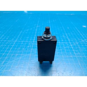 E-T-A 2-5700-IG1-K10-DD 2-5700-IG1-K10-DD-20A - Product Image 1