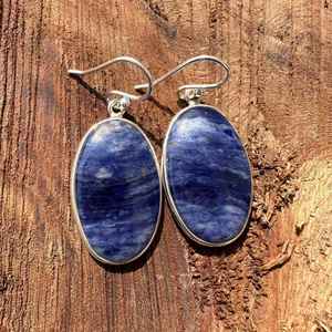 Pendientes de Sodalita Hechos a Mano, Plata de Ley 925, Chapados en Oro, Joyería Minimalista para Mujer, Regalo para Ella - Product Image 6