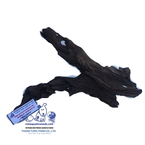 Décoration d'aquarium en bois flotté naturel de forme irrégulière, ornement durable pour aquarium, aquascape, utilisation en intérieur, fabriqué au Vietnam - Product Image 4