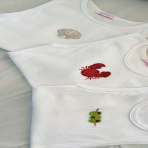 Top Glamuroso con Bordado de Cuentas para Mujer, Prenda de Ocasión con Tela Suave y Cuentas Bordadas, Top Moderno para Mujer - Product Image 2