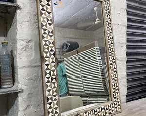 Espejo de Pared de Lujo con Marco de Incrustaciones de Hueso, Personalizable con Diseño y Logotipo a Medida, Estilo Americano, Hecho a Mano con la Mejor Calidad - Product Image 3