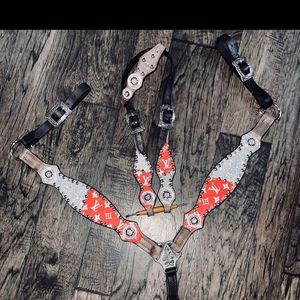Ensemble de sellerie artisanal de haute qualité 2026 en cuir de vache véritable avec logo personnalisé, collier de poitrage western et licou à une oreille - Product Image 4