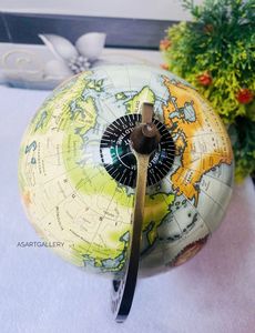 Globe terrestre vintage en laiton fait main de qualité supérieure avec support trépied en métal, globe décoratif éducatif durable pour la décoration de la maison, du bureau ou de la bibliothèque - Product Image 3