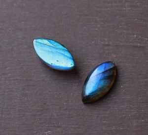 ลาบราโดไรต์ทรงมาร์คีส์ คาโบชอง พลอยสีน้ำเงินธรรมชาติ หินหลวมสำหรับทำเครื่องประดับ - Product Image 2