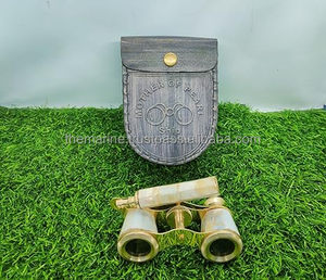 Binocular náutico de latón Vintage de 3,5 pulgadas con estuche de cuero grabado para regalo - Product Image 1