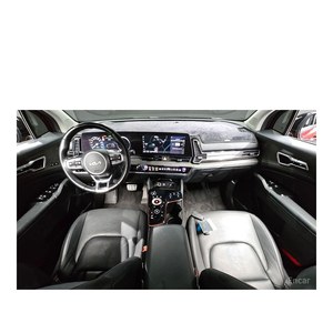 Kia Sportage Signature Gravity 2WD 2022 con 41,930 km, Caja de Cambios Automática, Emisión Euro V, Volante a la Izquierda, Asientos de Cuero Traseros - Product Image 6