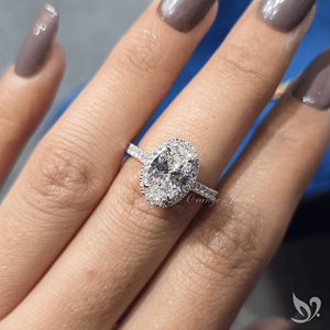 Anillo de Diamantes Ovalados con Halo, 1 Quilate, Piedra Central Cultivada en Laboratorio, Banda Delgada con Pavé, Anillo de Compromiso de Oro Blanco para Novia - Product Image 4