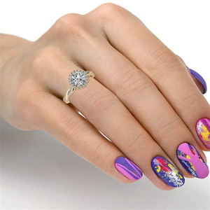 Anillo de compromiso y aniversario de lujo con diamante cultivado en laboratorio de corte brillante, certificado IGI, en oro amarillo de 9k/10k/14k, con halo trenzado tipo catedral. - Product Image 6