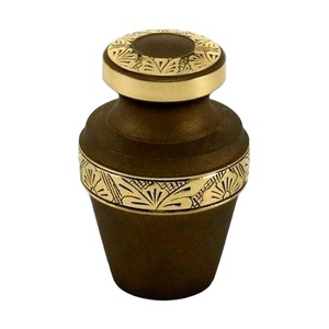 Urnes de crémation en laiton classique métal souvenir urnes de crémation cendres humaines argent étain noir gravé coeur bande fournitures funéraires - Product Image 3