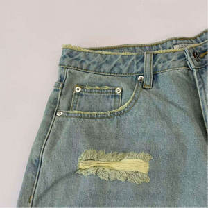 กางเกงขาสั้นผู้ชายสไตล์ดิสเทรส ลุคซักฟอก ทันสมัย ใส่สบาย เหมาะสำหรับใช้ในชีวิตประจำวัน - Product Image 4