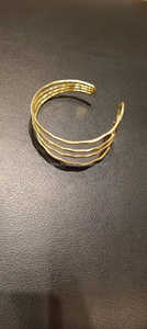 Brazalete Ajustable de Latón con Diseño de Lujo y Brillo Regio para Accesorios de Moda y Regalos Premium - Product Image 2