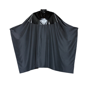 Cape de coiffeur imperméable en polyester noir, tablier de coupe de salon réglable avec fermeture à bouton-pression, suspendable et réutilisable - Product Image 6