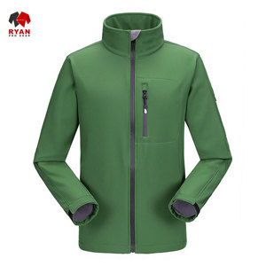 แจ็คเก็ตซอฟต์เชลล์ดีไซน์พิเศษสำหรับผู้ชายจาก Ryan Pro Gear เนื้อผ้านุ่มสบาย ปิดด้วยซิป พร้อมโลโก้แบบกำหนดเอง คอตั้ง - Product Image 6