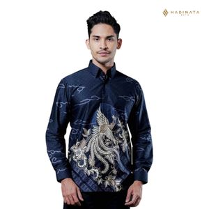 Chemise sans manches en batik pour homme, de qualité supérieure, écologique, décontractée, fabriquée en coton 50s, faite à la main en Indonésie, par PJG - Product Image 4