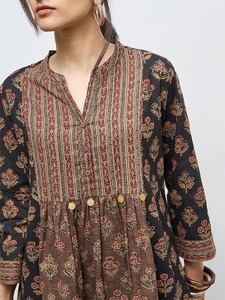 Wholesale Women's Ethnic Floral Printed Cotton Kurti Pant Set <b>Long</b> <b>Sleeve</b> <b>V</b>-<b>neck</b> Boho Tunic <b>Top</b> Loose Fit Wide Leg Trousers - Product Image 3