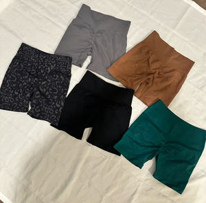 Shorts de yoga unisexes en gros pour femmes, taille haute, séchage rapide, respirants, pour la gym et le fitness - Product Image 1