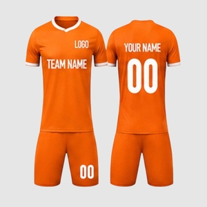 Conjunto de Uniforme de Fútbol Personalizado al por Mayor, Jersey de Color Sólido, Nombre y Número del Equipo Personalizados, Ropa Deportiva Transpirable - Product Image 3
