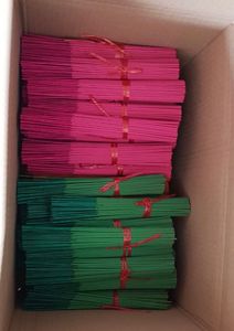 Bâtons d'encens de nombreuses couleurs et poudres de bois non parfumées Usage religieux du Vietnam Décorations pour la maison Cartons emballés Diffuseur d'aromathérapie - Product Image 5