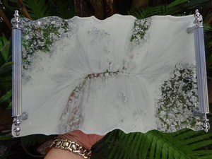 Bandeja de resina epoxi - diferentes colores - Hecha a mano |   Ideas de regalos |   Bandeja decorativa de resina | Bandeja para Joyas |   Bandeja para Servir |   Decoración del Hogar - Product Image 5