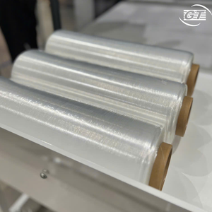 Fabricant de film d'enroulement PE personnalisé de 50cm de large pour l'emballage de palettes film étirable rouleau de film d'emballage de protection Jumbo PE - Product Image 2