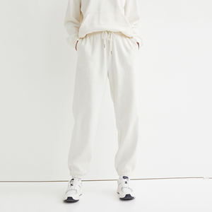 Conjunto Deportivo Oversize de Felpa de Algodón Grueso para Mujer, Venta al Por Mayor del Fabricante, Transpirable, con Logotipo Personalizado para la Temporada de Invierno - Product Image 3