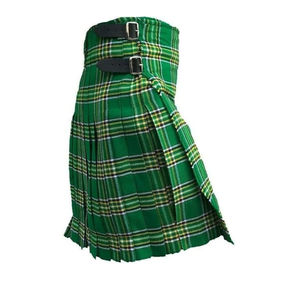 Kilts écossais modernes vertes toutes couleurs pour hommes et femmes, neufs, en vente – Kilt Dunbartonshire 8 yards pour hommes, 16 oz - Product Image 1