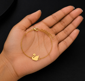 Pulsera de Cadena con Diseño de Cisne en Plata de Ley 925 Chapada en Oro, Joyería Fina Minimalista para Mujer, Uso Diario, Regalo - Product Image 5