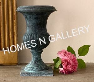 Jardinière en métal avec poignée en fonte, finition Antique, pour jardin, mariage, décoration extérieure de la maison, de l'inde, offre spéciale, 2023 - Product Image 4