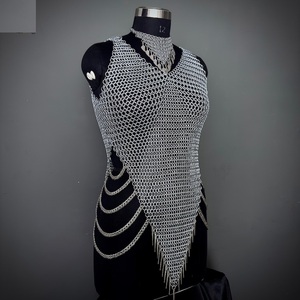 Top de malla de acero inoxidable plateado con diseño moderno y antiguo, forma irregular, armadura de moda, construcción soldada - Product Image 4