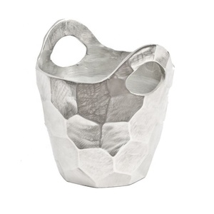 ถังเก็บความเย็นไวน์ทรงรีอลูมิเนียมเหลี่ยมสีเงินพร้อมดีไซน์เป็นมิตรกับสิ่งแวดล้อมบรรจุภัณฑ์โลโก้แบบกำหนดเองสำหรับงานปาร์ตี้ - Product Image 1