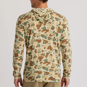 T-shirt camouflage vintage personnalisé pour homme, imprimé intégral motif arbre, idéal pour la chasse - Product Image 2