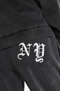 Nouveaux Joggers Droits Femme Hiver Personnalisés en Molleton Bouclette 100% Coton Doux avec Broderie NY et Cordon de Serrage, Couleur Charbon - Product Image 2