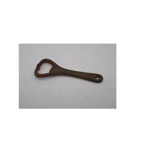 Abrebotellas de metal de grado industrial, herramienta comercial para quitar tapas de cerveza, ideal para entornos de barra con mucho movimiento. - Product Image 1