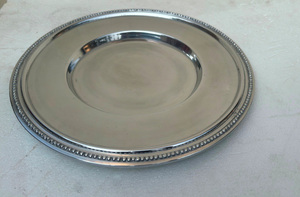 Assiettes de présentation créatives en aluminium moulé, métal argenté brillant, pour mariages, événements et décorations de fête, disponibles à prix de gros - Product Image 2
