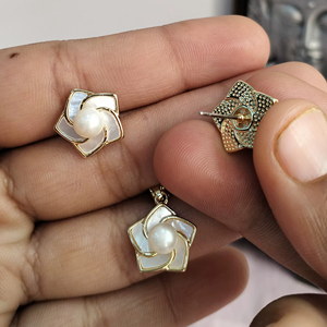 ชุดเครื่องประดับไข่มุกน้ำจืดชุบทองชุดเครื่องประดับแม่ของไข่มุก - Product Image 3