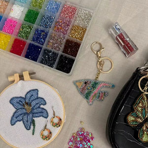 Porte-clés perlé DIY - Breloque colorée en métal pour sac, accessoires de sac, vente en gros - Product Image 1