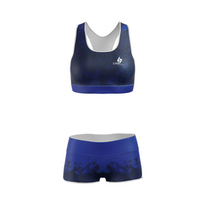 Ensemble de sport 2 pièces pour femme : Crop top léger à col rond et short taille mi-haute en tissu intelligent extensible et écologique - Product Image 5