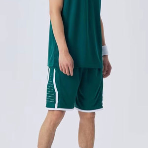 Tenue de sport personnalisée avec logo imprimé, uniforme de basketball de haute qualité, 100% polyester respirant et léger, nouvelle arrivée, prix abordable - Product Image 5