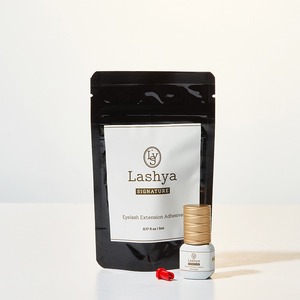[Lashya] Signature 10 ml <b>Lash</b> Adhesive 1/ 2 s Dry Time 6 to 8 Week Retention Optimal Viscosity Individual <b>Lash</b> <b>Glue</b> - Product Image 3