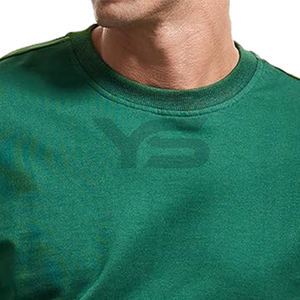 ชุดเซ็ตเสื้อยืดและกางเกงขาสั้นคุณภาพสูงสำหรับฤดูร้อน  รับสกรีนโลโก้ ชุดออกกำลังกายสำหรับผู้ชาย รุ่นปี 2026 - Product Image 6