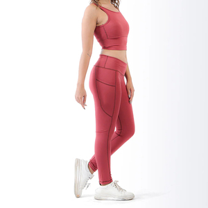 Conjunto de yoga sin costuras para hombre, de secado rápido, ligero, para gimnasio, fitness, deportes, correr, entrenamiento, con cinturón, encaje y pedrería. - Product Image 1