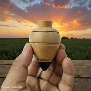 Toupie en bois élégante, sculptée à la main, de forme ronde, objet d'art de collection, artisanat naturel au meilleur prix - Product Image 4