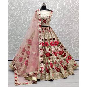Collections de velours de vêtements de mariée indiens pour la mariée avec le travail de Zarkhan par Fabzone - Product Image 5