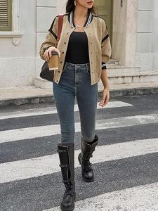Chaqueta Bomber Blanca Personalizada para Mujer, Precio al por Mayor, con Patrón de Perlas Zeta Phi Beta, Cierre de Cremallera, Chaqueta Corta para Chicas - Product Image 5